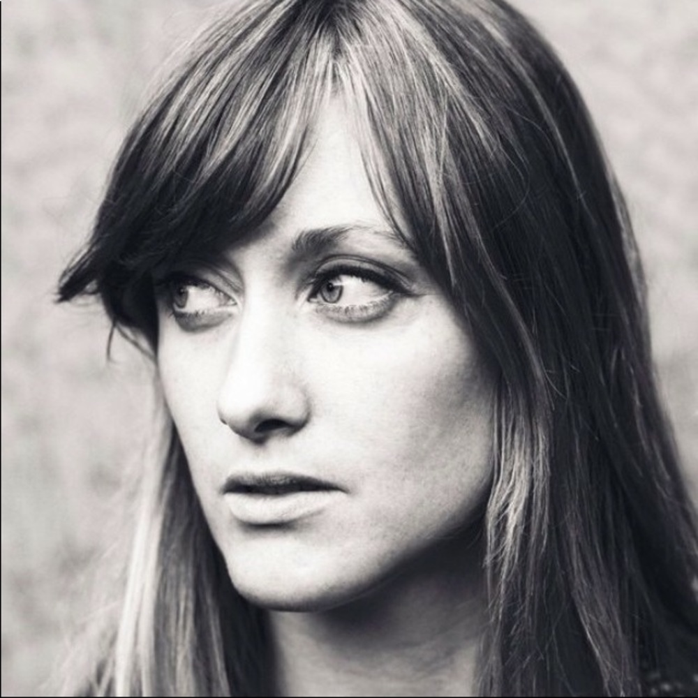 Meet your Posher, Adrienne